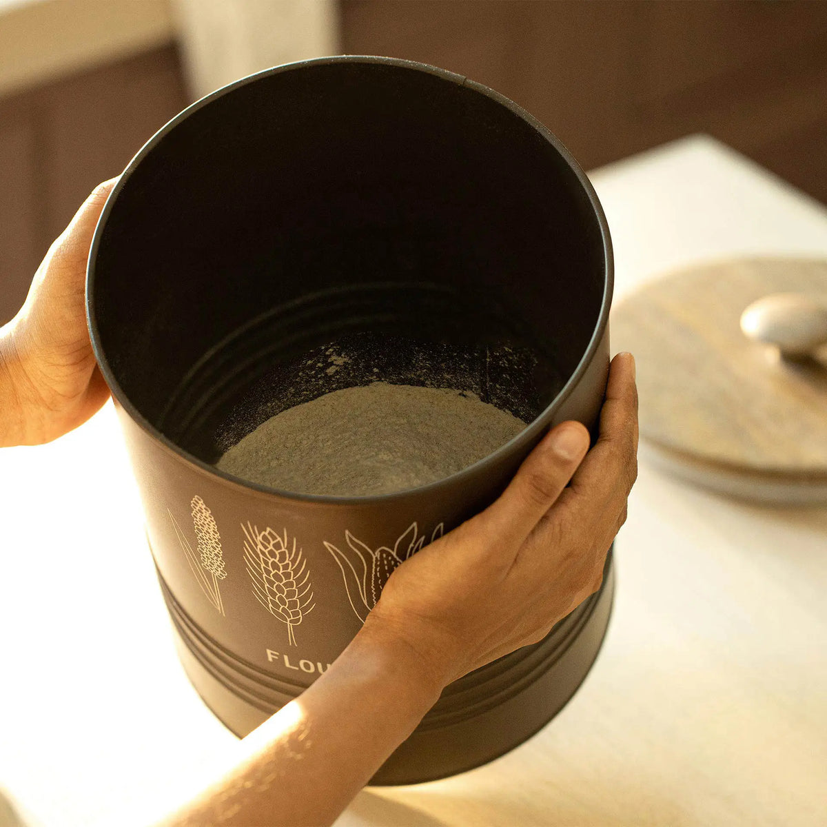 Charcoal Brown Flour Storage Barrel with Wooden Lid
