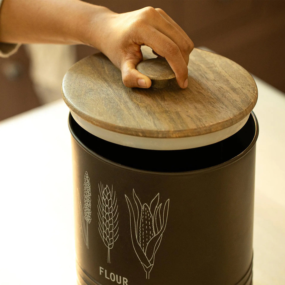 Charcoal Brown Flour Storage Barrel with Wooden Lid