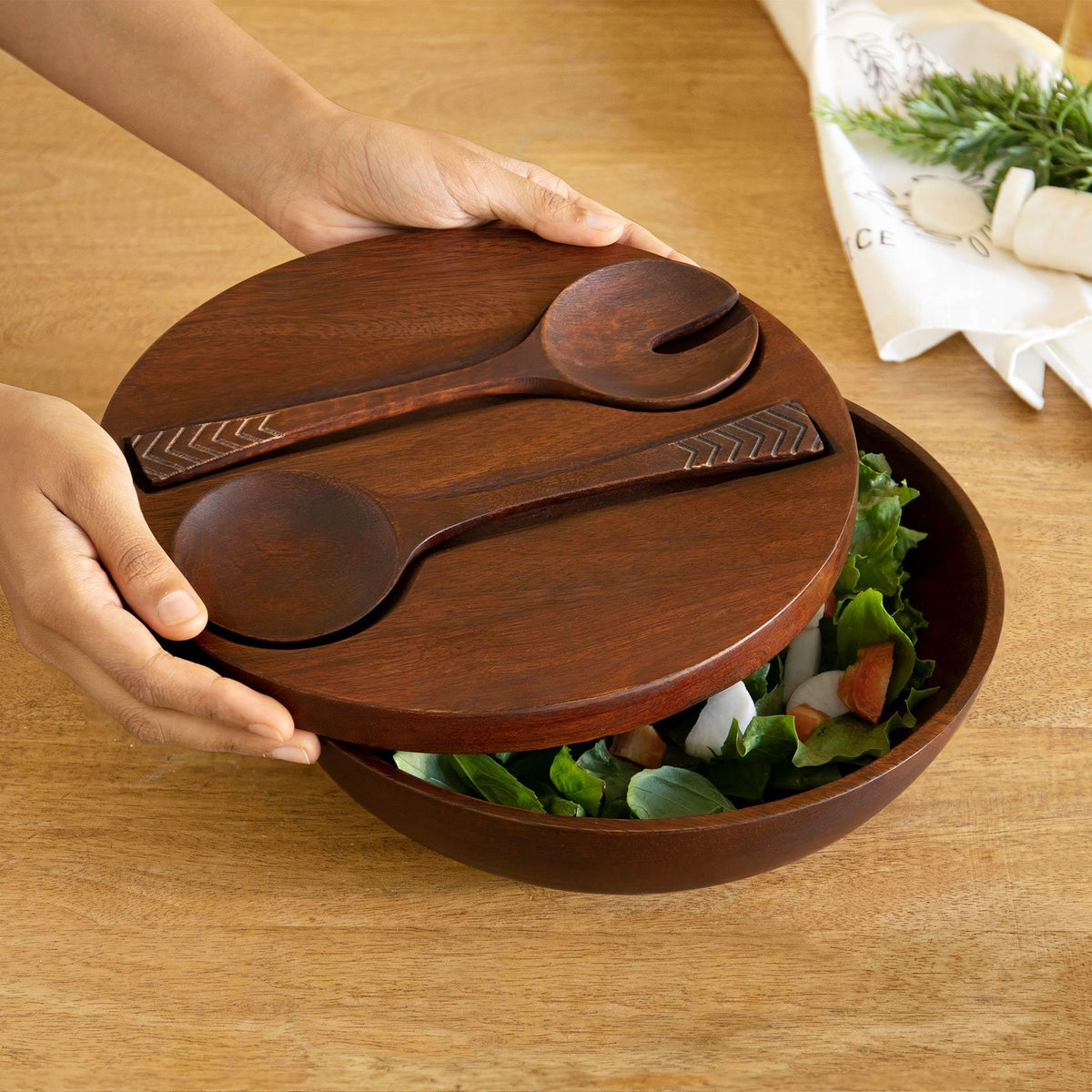 Zest Wooden Salad Bowl With Lid & 2 Server Spoons